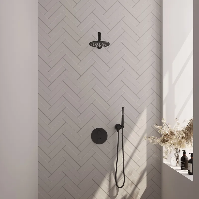 Brauer Black Carving Regendoucheset: Thermostatische Inbouwkraan met 3-Weg Omstel, Rechte Wandarm, Douchekop 20cm, Wandaansluitbocht, Staafhanddouche & Doucheslang - Set 73 - Draaiknoppen - Mat Zwart Beperkte Voorraad